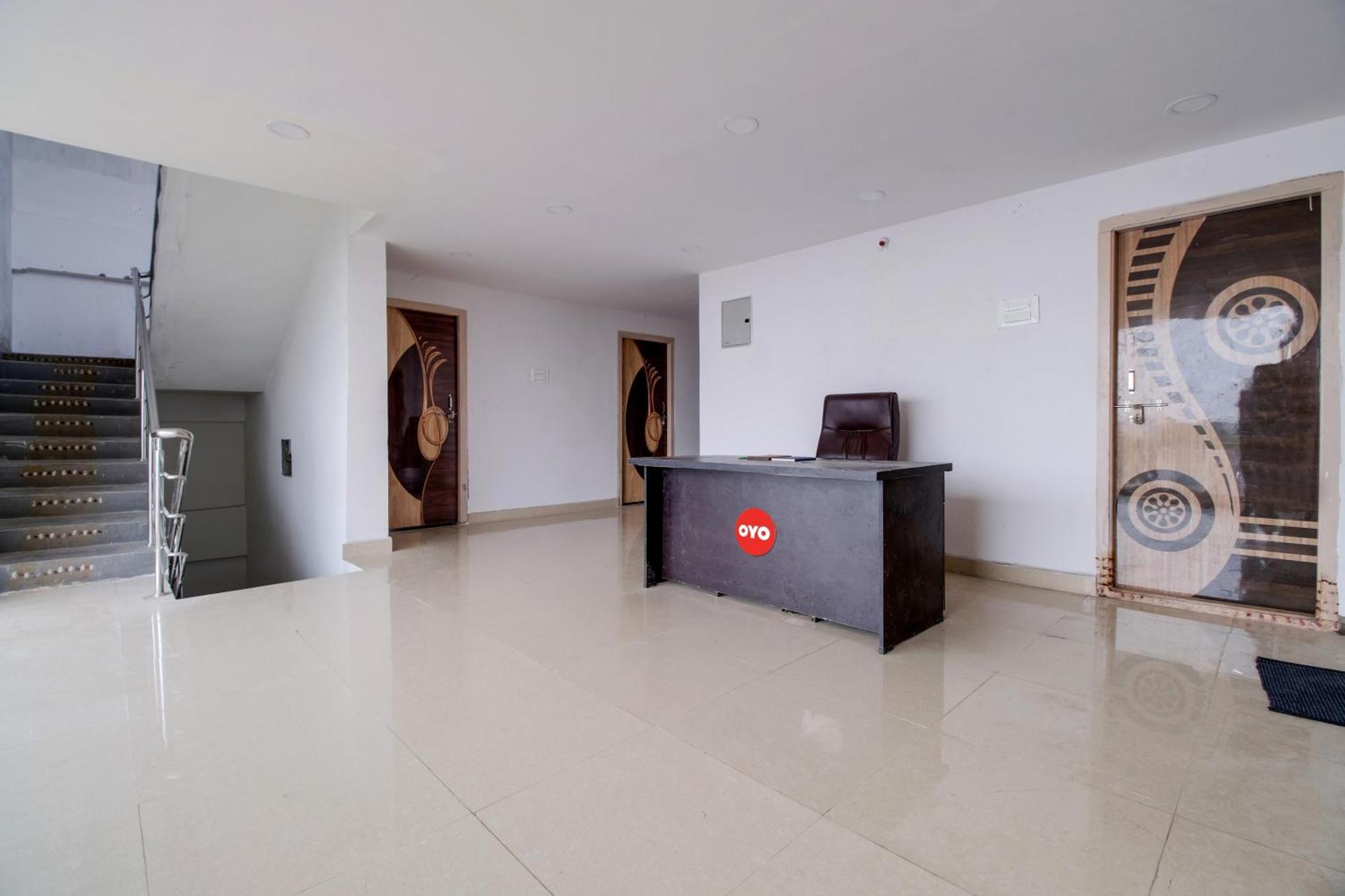 Hotel O Surya Prabha Kurmannapalem エクステリア 写真