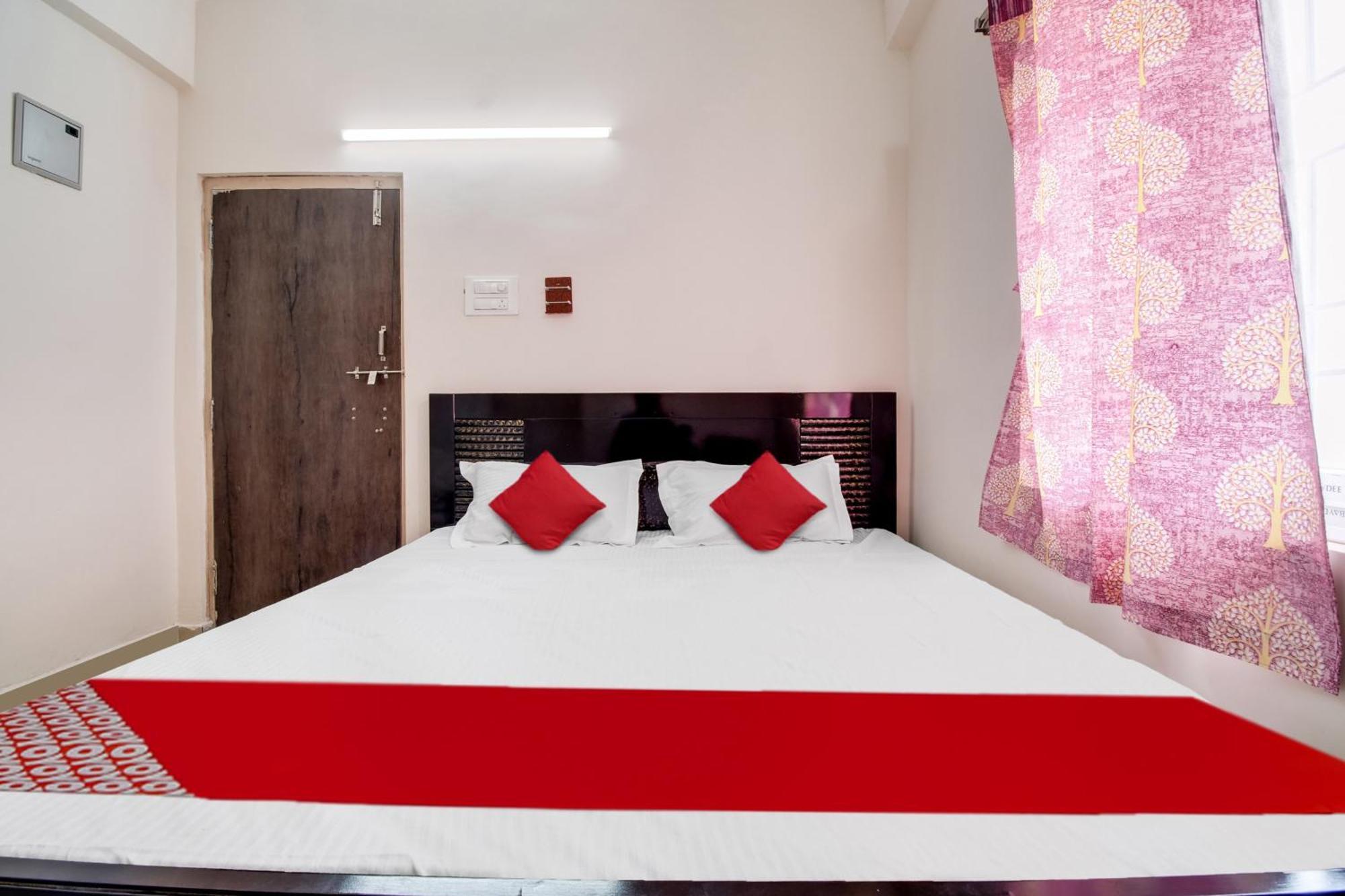 Hotel O Surya Prabha Kurmannapalem エクステリア 写真